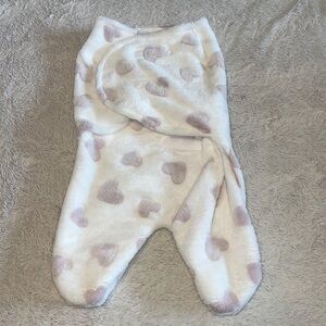 Blankets & beyond fuzzy one piece